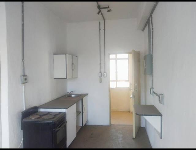 1 BEDROOM APARTMENT FOR SALE IN JOHANNESBURG CBD